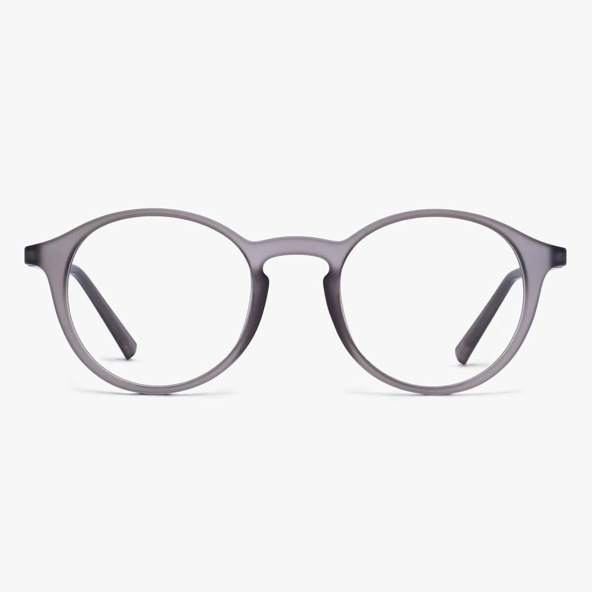 Luxreaders stylish Men's Læsø Grey Blue light glasses. Made from Rubber in a Round shape.