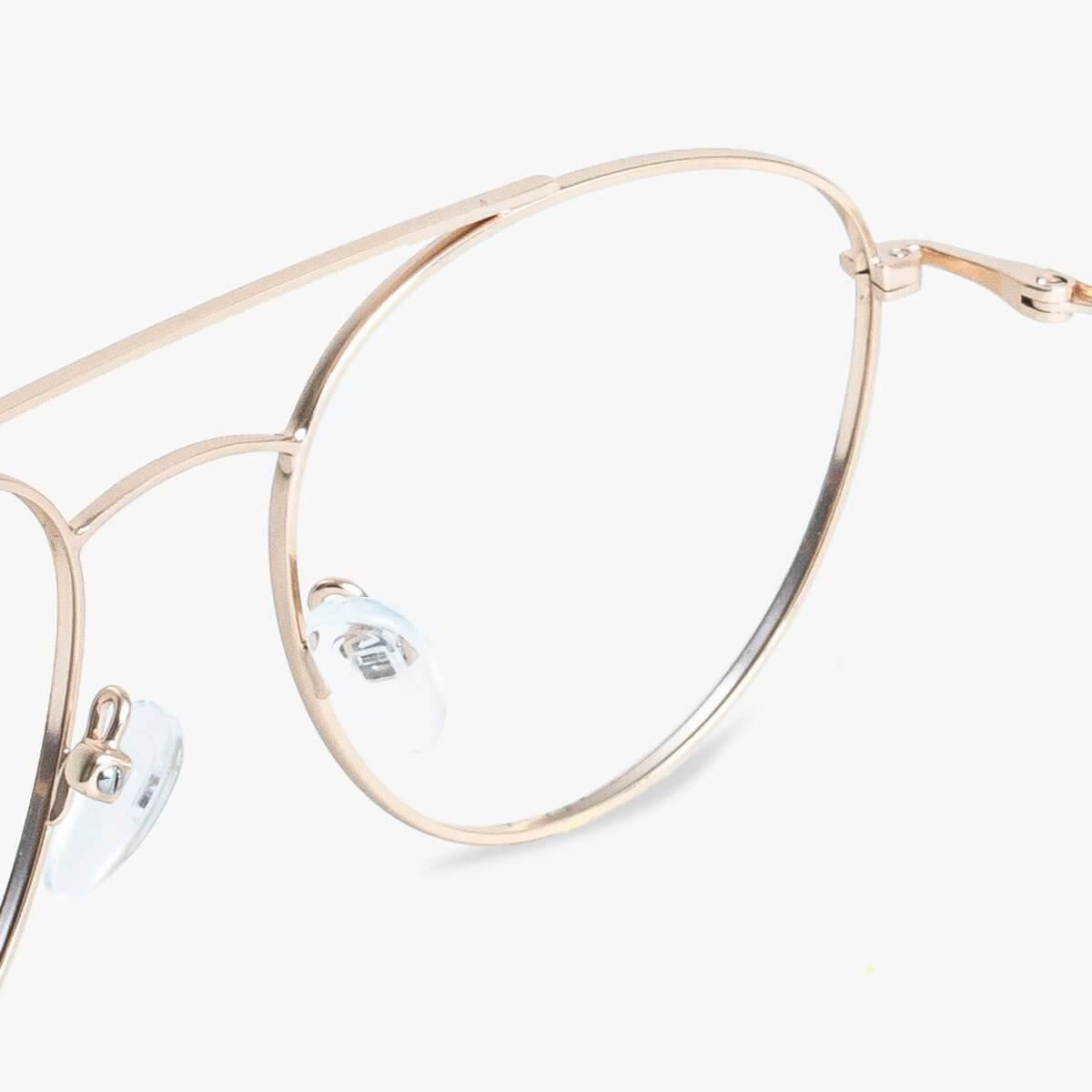 Luxreaders stylish Men's Göteborg Gold Blue light glasses. Made from Stainless steel in a Round shape.